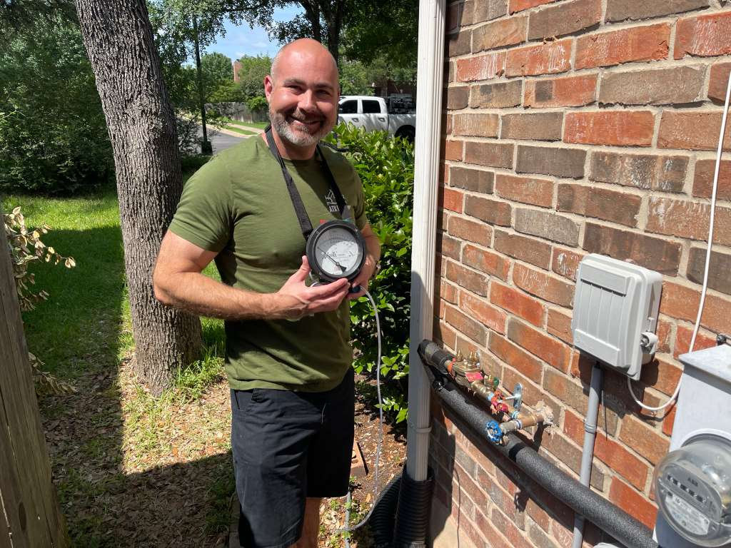 ATX BackFlow team on the job, photo 10