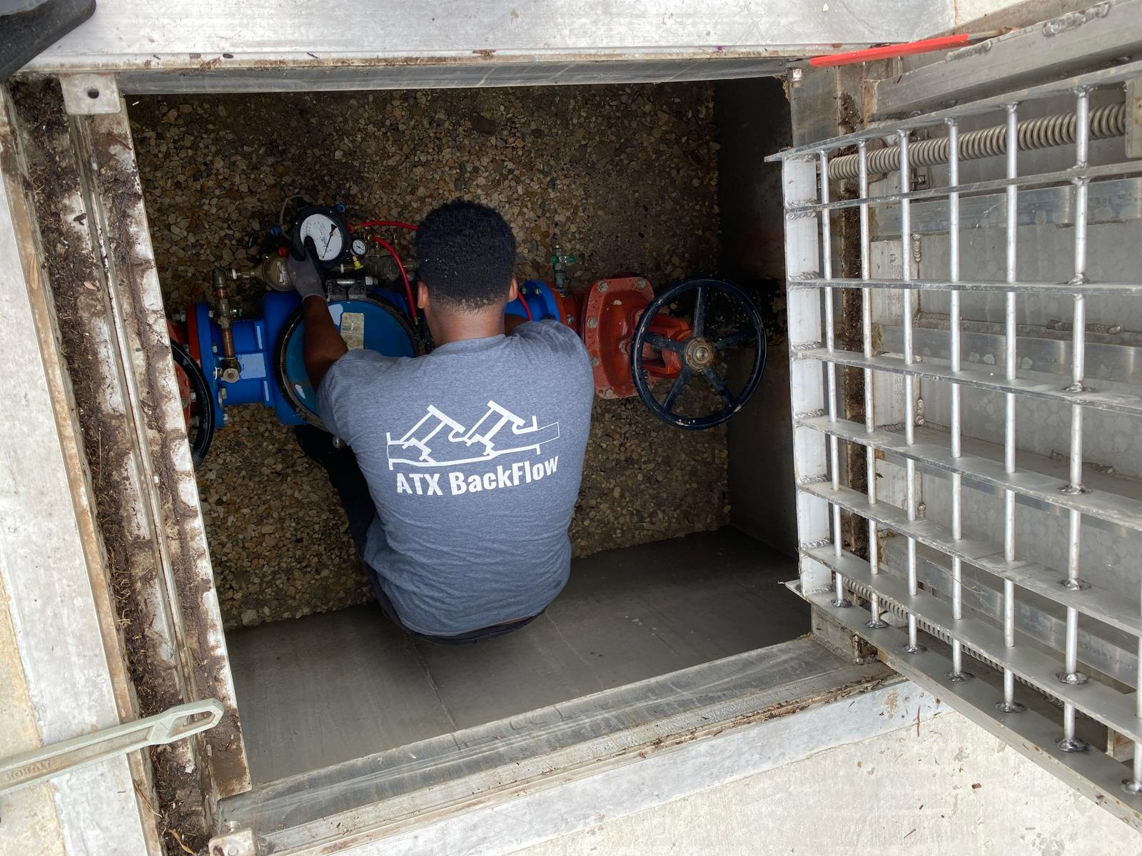 ATX BackFlow team on the job, photo 20